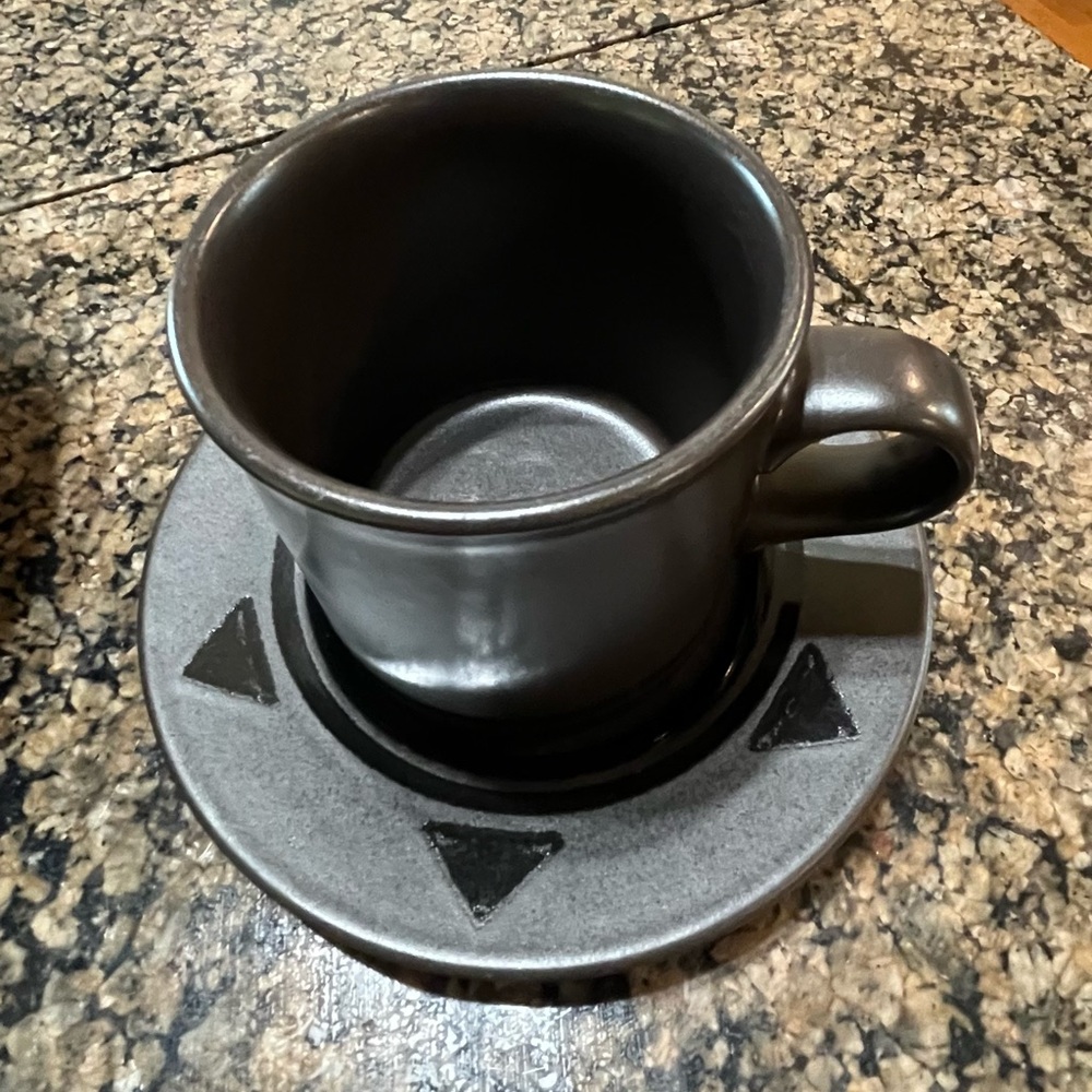 Pfaltzgraff Midnight Sun Stoneware Cup and Saucer set of 8